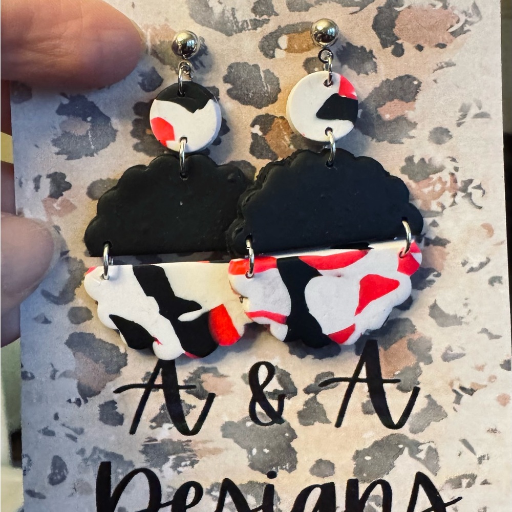 Black and‎ Hot Pink Handmade Clay Abstract Earrings